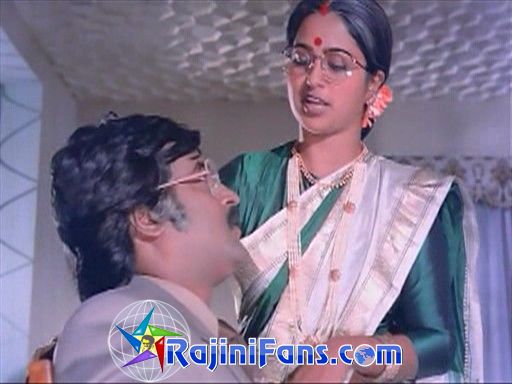 Nallavanukku Nallavan (1984) - Part 4 photo 76