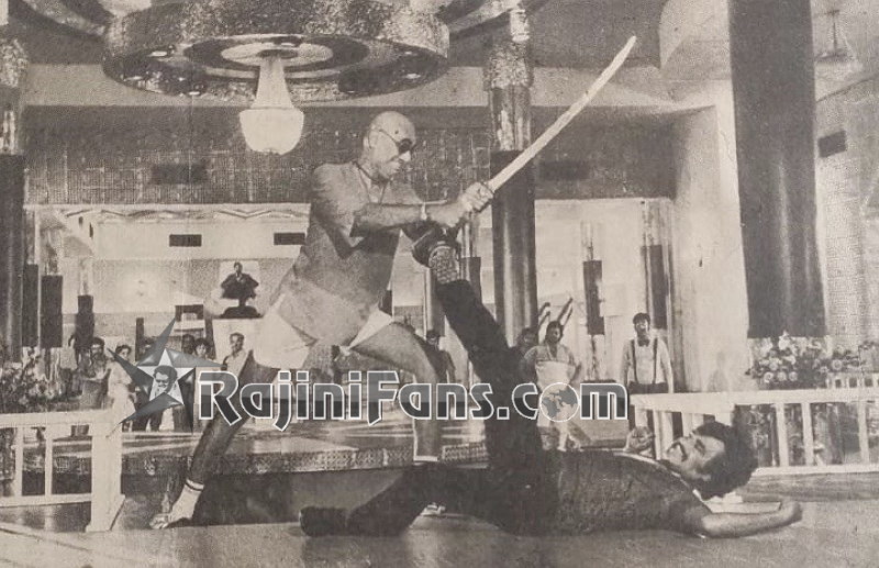 Paayum Puli (1983) photo 20