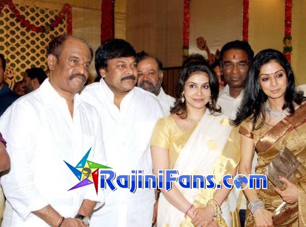 Rajinikanth Rare Photo Gallery - Part 6 - Rajinifans.com photo 116