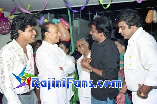 Rajinikanth Rare Photo Gallery - Part 7 - Rajinifans.com photo 137