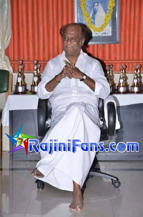 Rajinikanth Rare Photo Gallery - Part 11 - Rajinifans.com photo 204