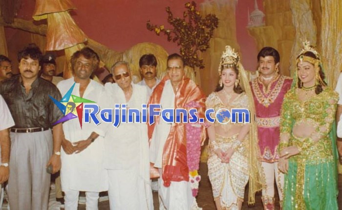 Rajinikanth Rare Photo Gallery - Part 3 - Rajinifans.com photo 49