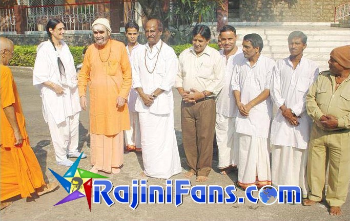 Rajinikanth Rare Photo Gallery - Part 4 - Rajinifans.com photo 61
