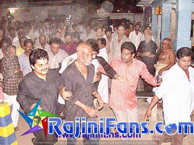 Superstar Rajinikanth fast for Cauvery Water in 2002 - Part 3 - Special Moment Photos - Rajinifans.com photo 64