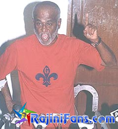 Superstar Rajinikanth fast for Cauvery Water in 2002 - Part 3 - Special Moment Photos - Rajinifans.com photo 69