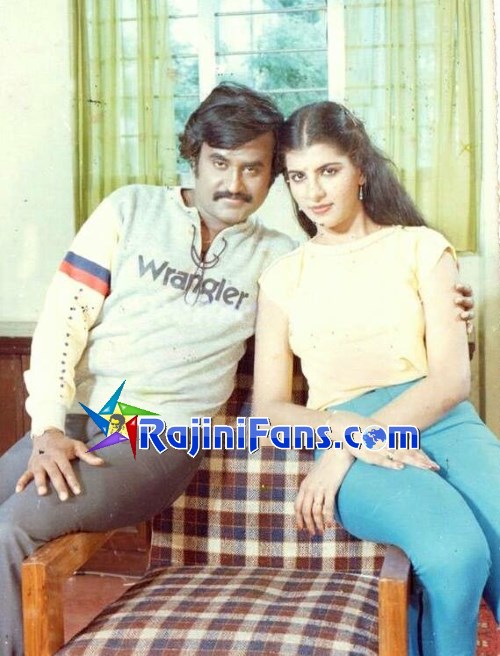 Thaai Veedu (1983) photo 12