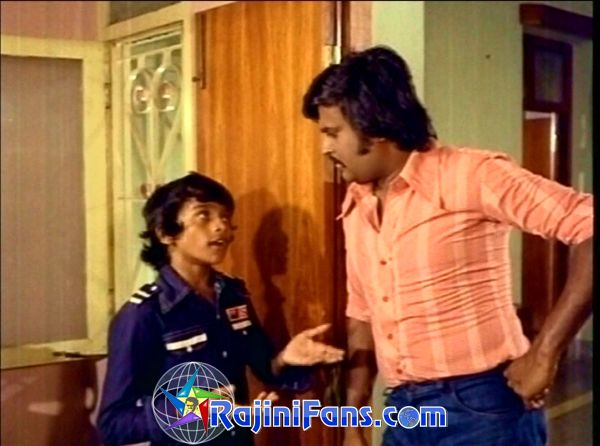 Thillu Mullu (1981) - Part 2 - Photo Gallery - Rajinifans.com photo 38