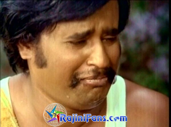 Thillu Mullu (1981) - Part 3 - Photo Gallery - Rajinifans.com photo 43