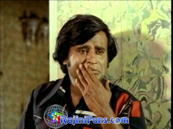 Thillu Mullu (1981) - Part 3 - Photo Gallery - Rajinifans.com photo 50
