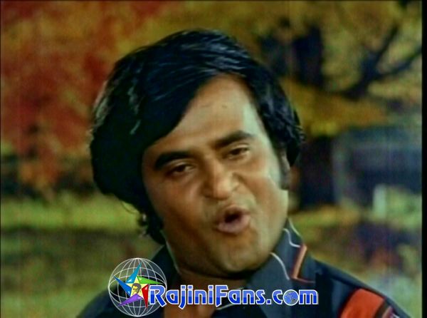 Thillu Mullu (1981) - Part 3 - Photo Gallery - Rajinifans.com photo 57