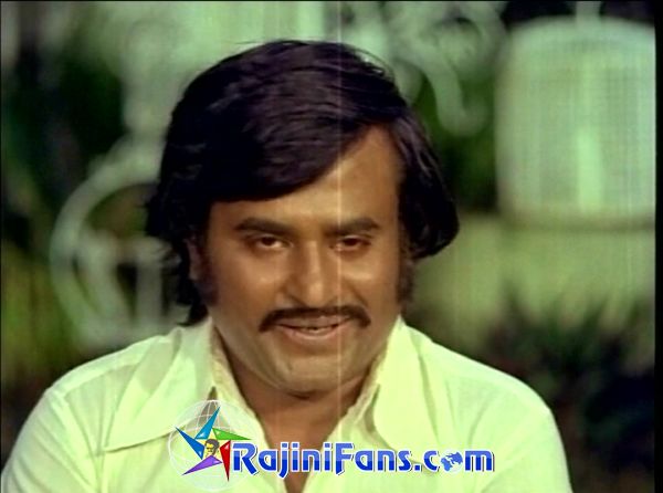 Thillu Mullu (1981) - Part 4 - Photo Gallery - Rajinifans.com photo 69