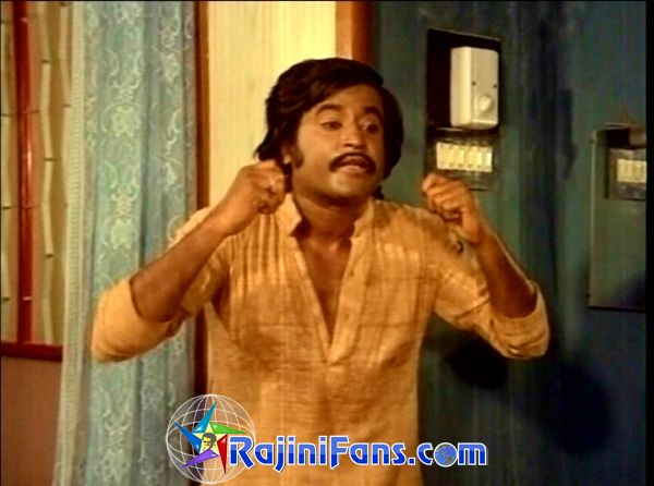 Thillu Mullu (1981) - Part 4 - Photo Gallery - Rajinifans.com photo 76