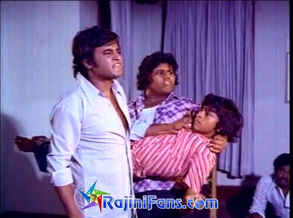 Thillu Mullu (1981) - Part 5 - Photo Gallery - Rajinifans.com photo 83