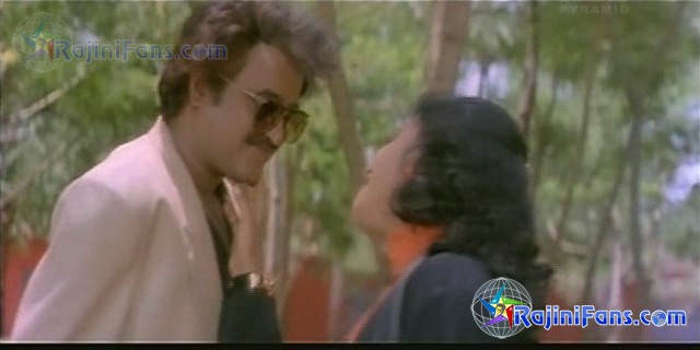 Uzhaippali (1993) - Part 7 photo 125