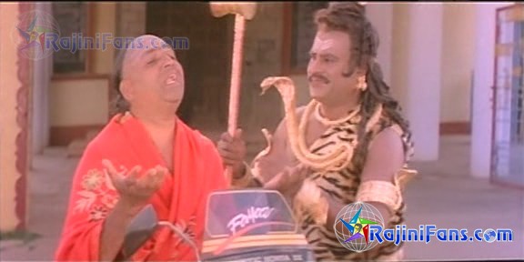 Uzhaippali (1993) - Part 4 photo 76