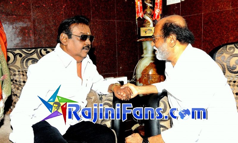 VIPs and Celebrtities Visiting Superstar Rajinikanth - Rajinifans.com photo 14