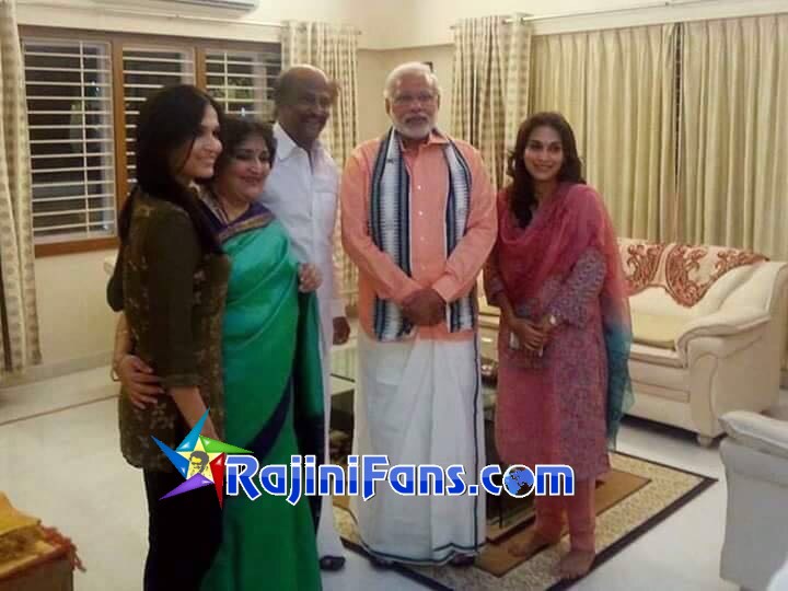 VIPs and Celebrtities Visiting Superstar Rajinikanth - Rajinifans.com photo 16