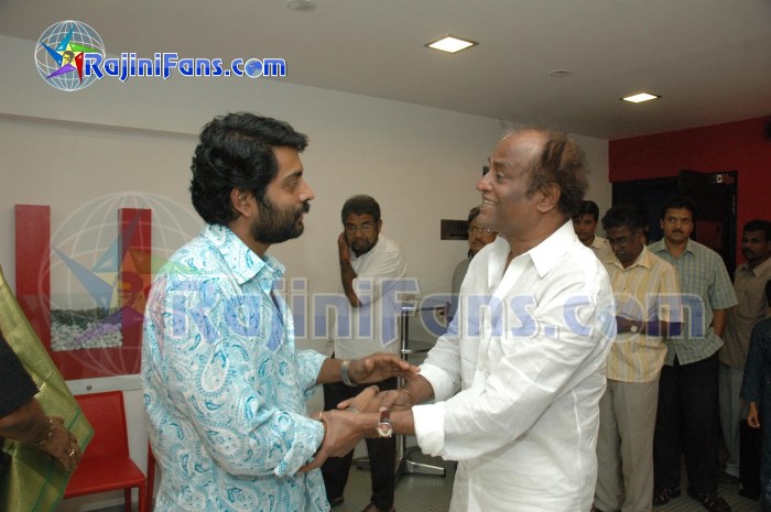 VIPs and Celebrtities Visiting Superstar Rajinikanth (Part 3)- Rajinifans.com photo 42
