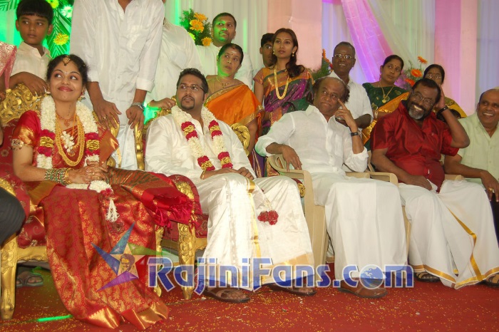 Rajinikanth with family at Manivannan daughter wedding