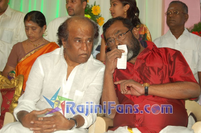 Rajinikanth blesses Manivannan daughter at wedding reception