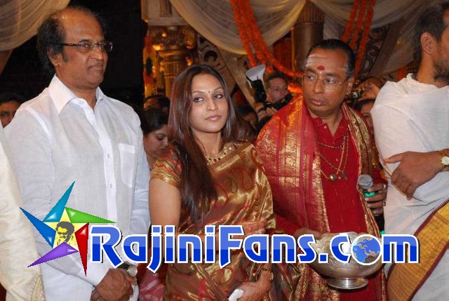 Superstar Rajinikanth blesses Mohan Babu son at wedding
