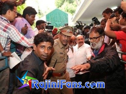 Rajinikanth pays homage to veteran actress Manorama