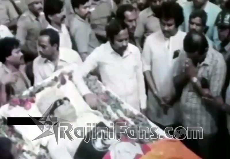 Rajinikanth pays tribute to MGR