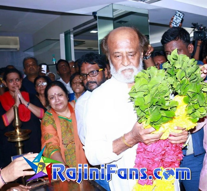 Rajinikanth pays homage to M.S. Viswanathan