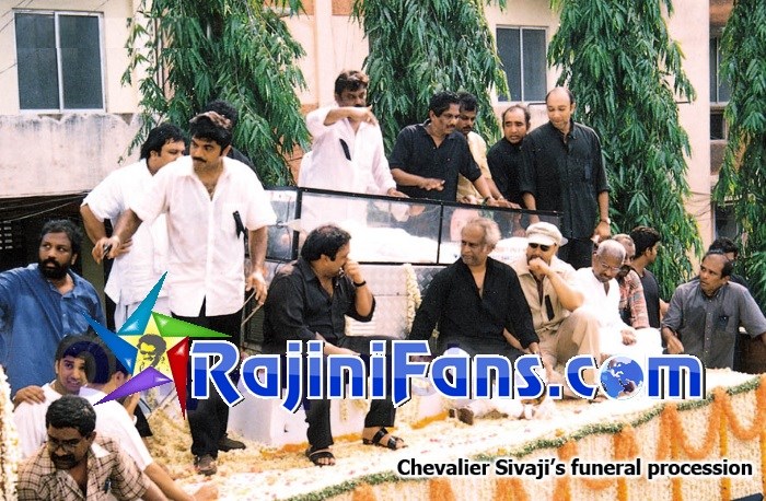 Rajinikanth at Sivaji Ganesan memorial