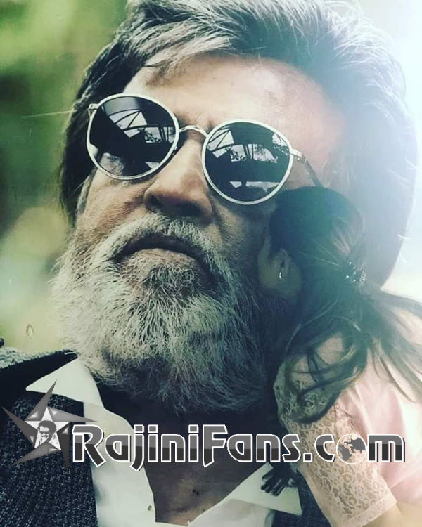 Rajinikanth fans take photo with Thaliavar Rajinikanth (Part 5) - Rajinifans.com photo 100