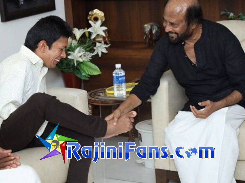 Rajinikanth fans take photo with Thaliavar Rajinikanth (Part 6) - Rajinifans.com photo 108