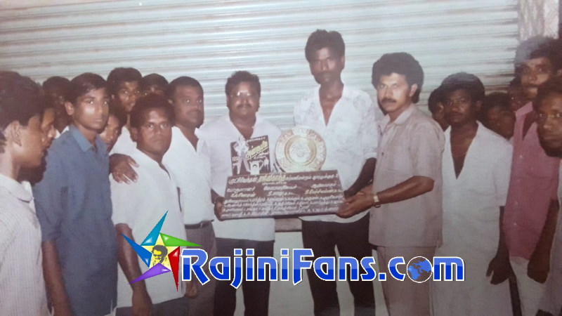 Rajinikanth fans take photo with Thaliavar Rajinikanth (Part 6) - Rajinifans.com photo 115