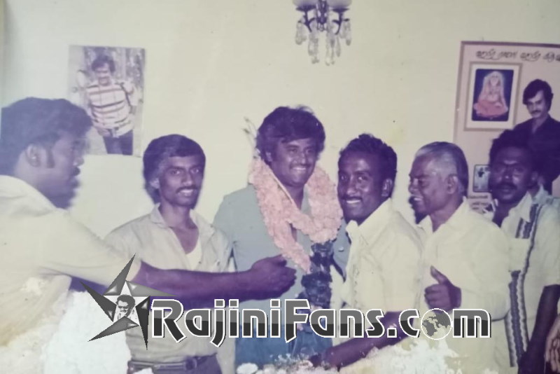 Rajinikanth fans take photo with Thaliavar Rajinikanth (Part 6) - Rajinifans.com photo 117