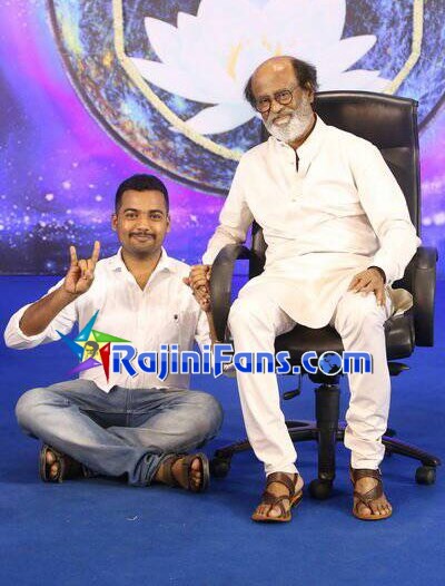 Rajinikanth fans take photo with Thaliavar Rajinikanth - (Part 4) - Rajinifans.com photo 71