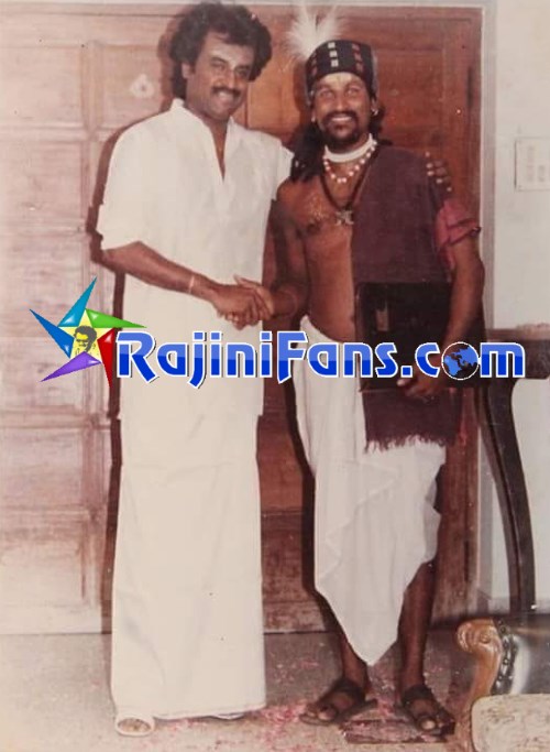 Rajinikanth fans take photo with Thaliavar Rajinikanth (Part 5) - Rajinifans.com photo 89