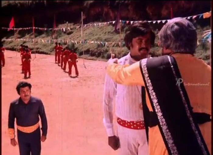 Interval Scenes from Superstar Rajinikanth Movies (Part 3) - Rajinifans.com photo 52