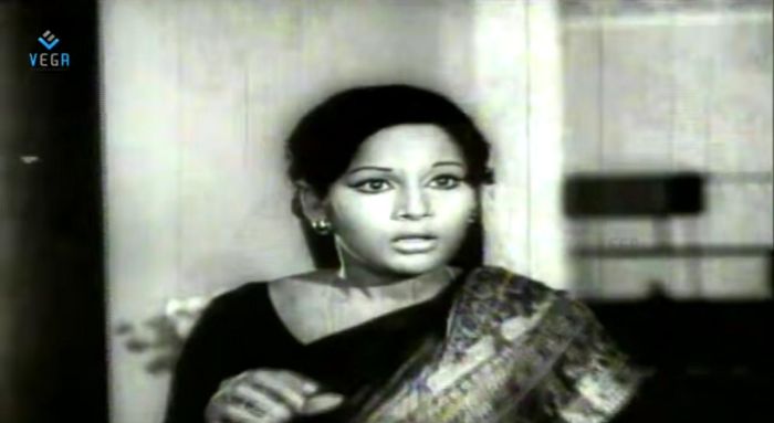 Interval Scenes from Superstar Rajinikanth Movies (Part 5) - Rajinifans.com photo 97