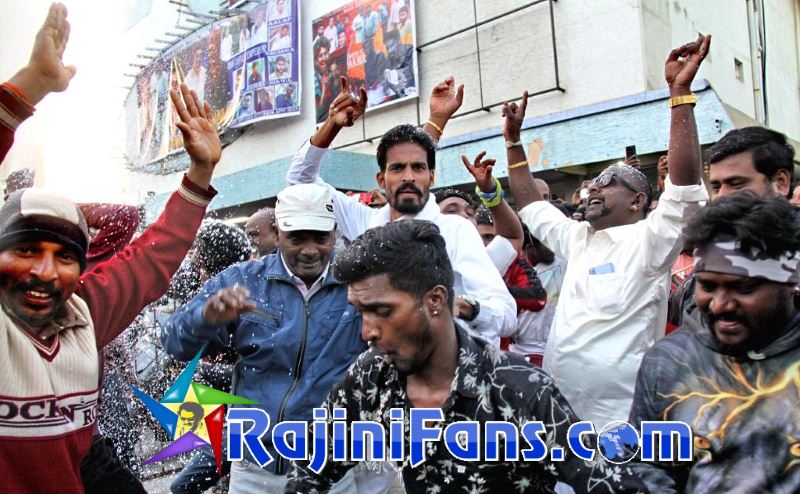 Petta FDFS in Bangalore (Karnataka)