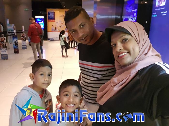 Petta FDFS in Singapore