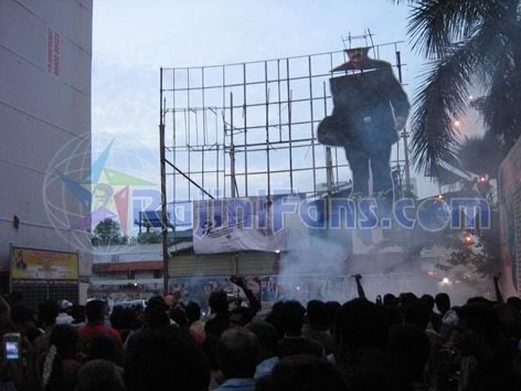 Sivaji The Boss Movie 100 Days Celebrations by Fans at Chennai, Trichy, Nellai and Salem