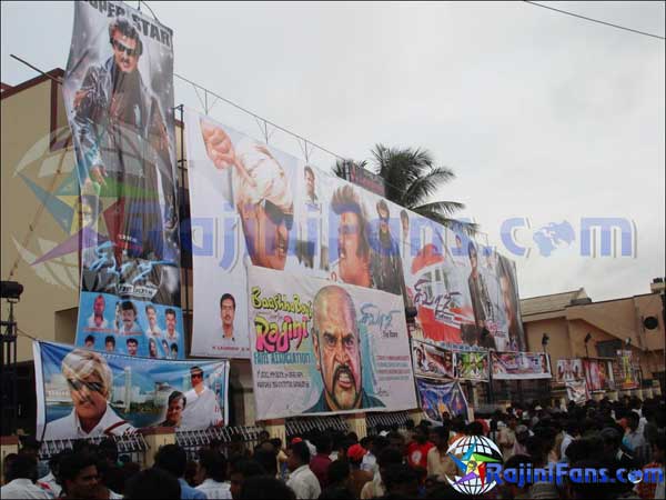 Other States in India : Sivaji The Boss Movie FDFS Celebrations
