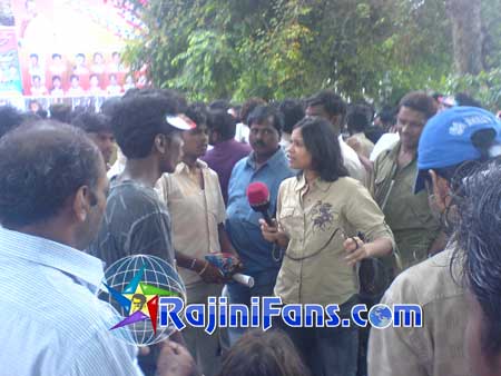 Other States in India : Sivaji The Boss Movie FDFS Celebrations