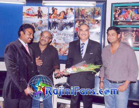 Other States in India : Sivaji The Boss Movie FDFS Celebrations