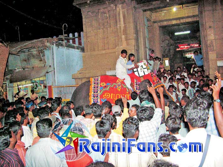 Tamil Nadu : Sivaji The Boss FDFS Celebrations
